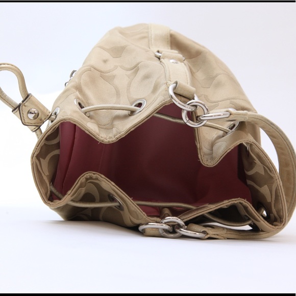 COACH™ Hobo Purse - Picture 3 of 5